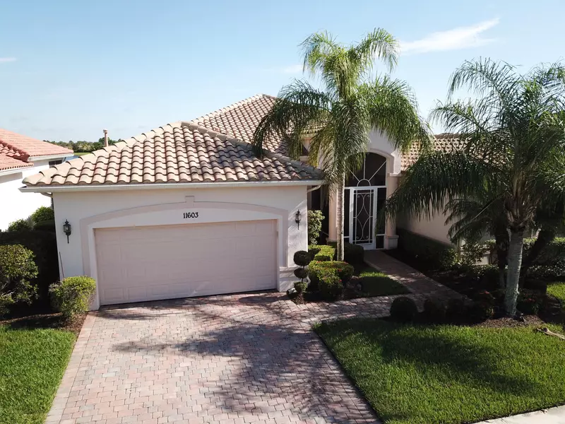 11603 SW Apple Blossom TRL, Port Saint Lucie, FL 34987