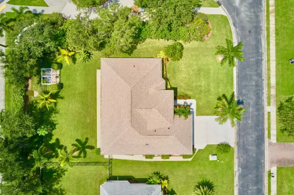 Vero Beach, FL 32968,4695 SW Stephanie LN