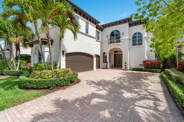 6221 N Via Venetia, Delray Beach, FL 33484