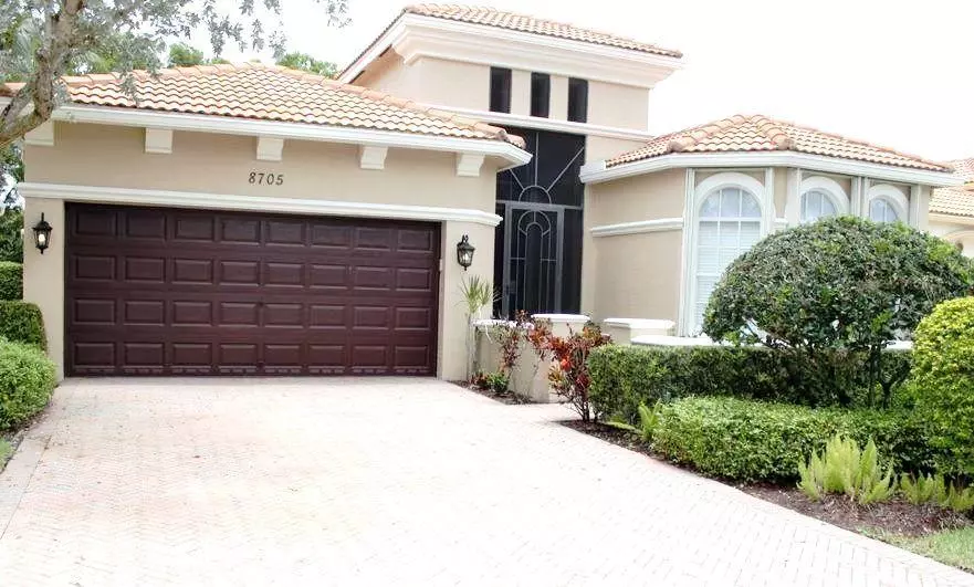 8705 Via Brilliante, Wellington, FL 33411