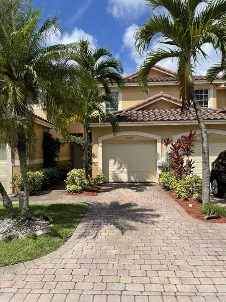 4055 Crystal Lake DR, Deerfield Beach, FL 33064