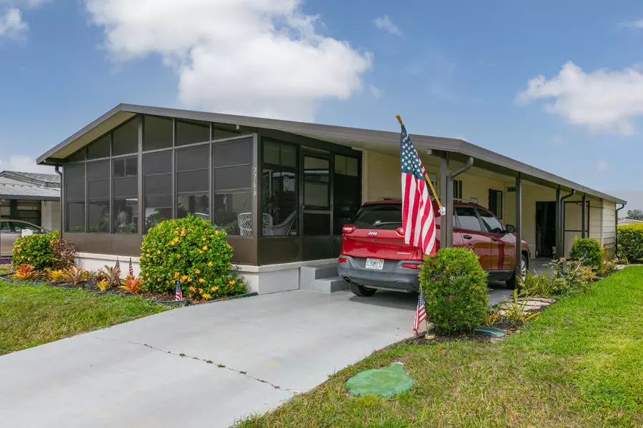 7766 SE Independence AVE, Hobe Sound, FL 33455