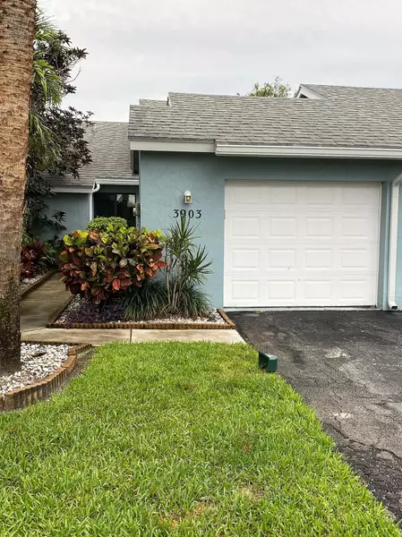 3903 Island Club CIR, Lake Worth, FL 33462