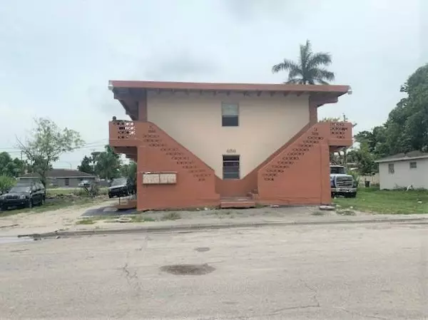 656 SW Avenue C PL, Belle Glade, FL 33430