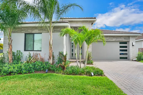 Lake Worth, FL 33463,7262 Montereal PATH