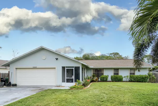 2085 SW Libra LN, Port Saint Lucie, FL 34984