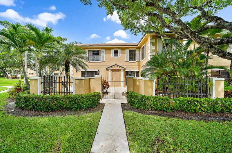 Palm Beach Gardens, FL 33418,390 Prestwick CIR 2