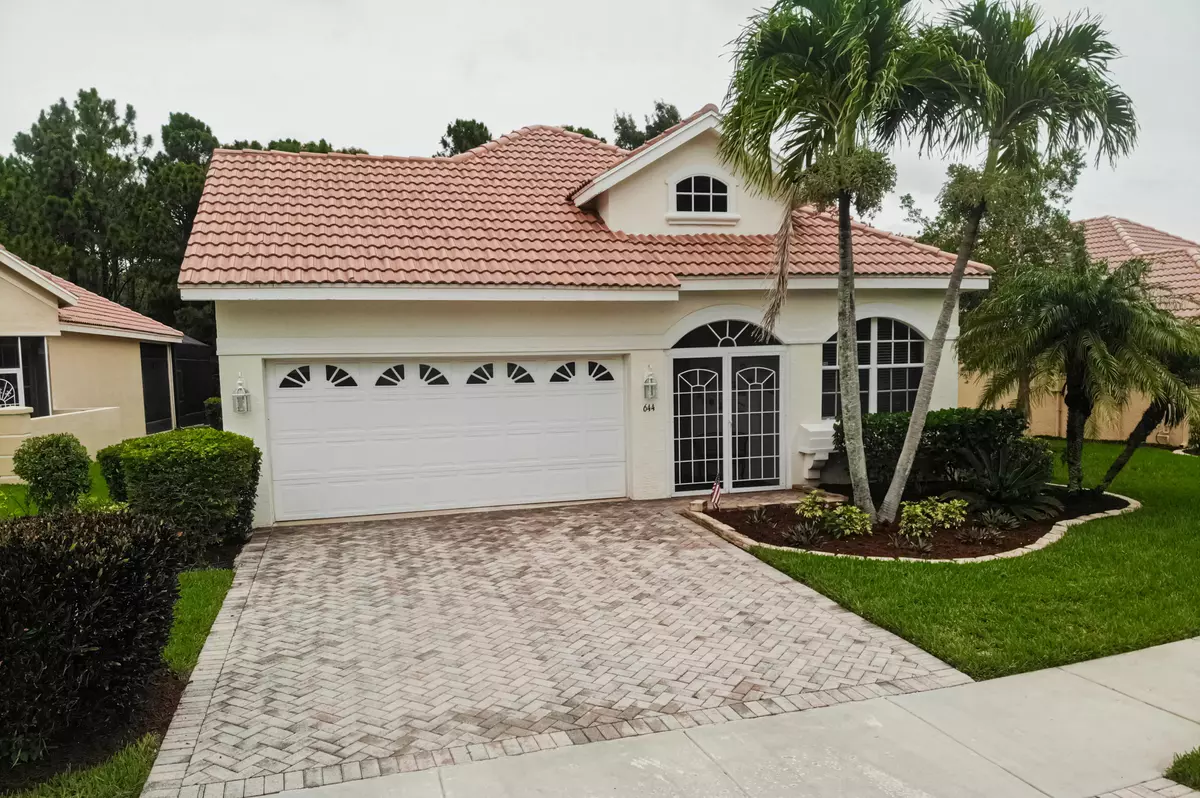 Port Saint Lucie, FL 34986,644 SW Andros CIR