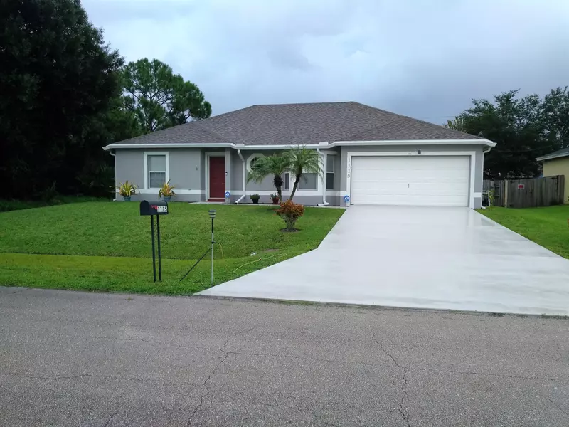 1115 SW Hibiscus ST, Port Saint Lucie, FL 34983