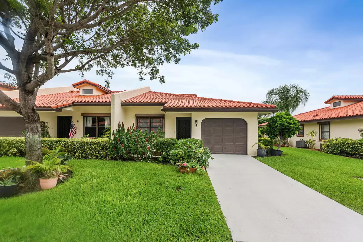 Boynton Beach, FL 33435,5 Bethesda Park CIR B5