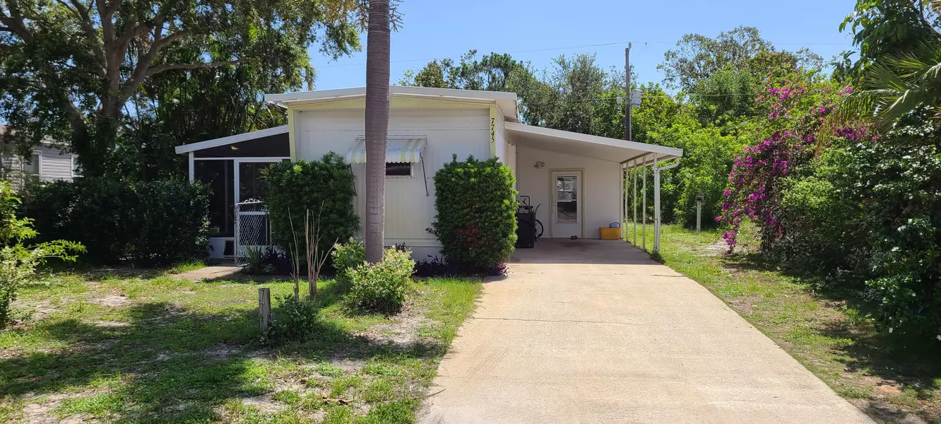 7745 SE Wren AVE, Hobe Sound, FL 33455