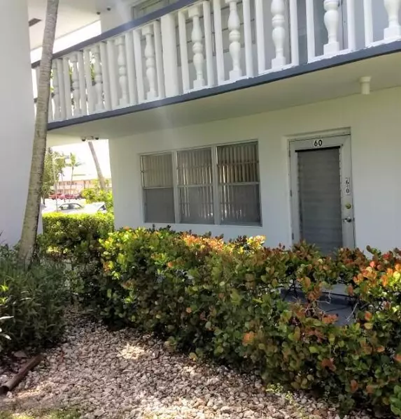 60 Canterbury C 60, West Palm Beach, FL 33417