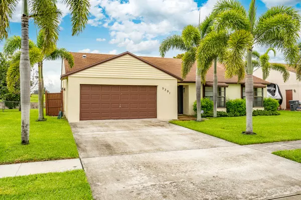 5391 N N Rose Marie AVE, Boynton Beach, FL 33472