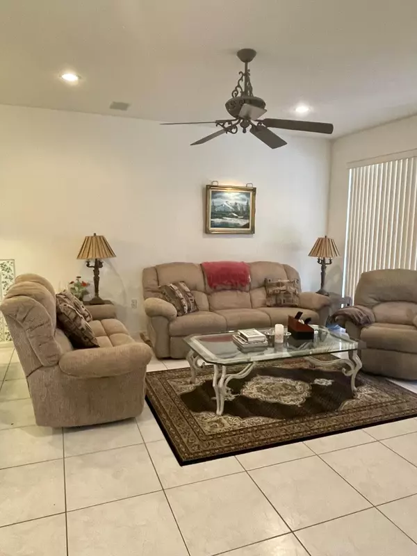 Boca Raton, FL 33496,6700 Portside DR