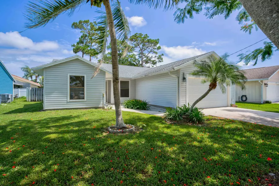 6243 Barbara ST, Jupiter, FL 33458