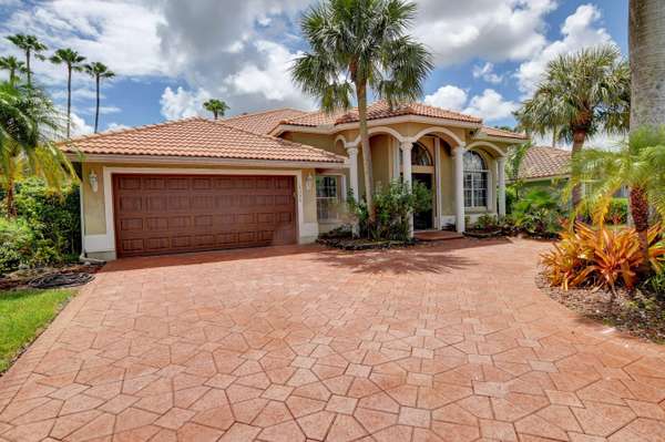 19336 Preserve DR, Boca Raton, FL 33498