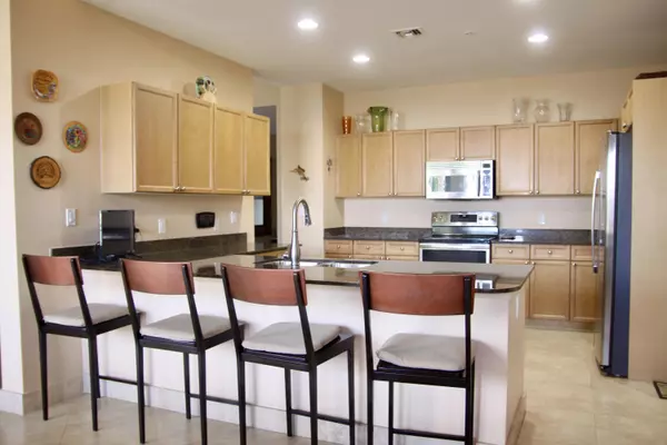 West Palm Beach, FL 33407,3920 N Flagler DR 303