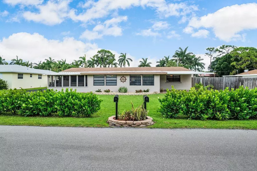 4575 Wenhart RD, Lake Worth, FL 33463