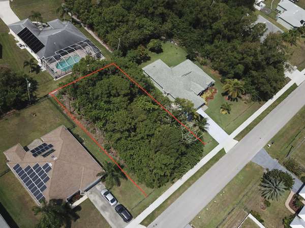 5101 NW N Macedo BLVD, Port Saint Lucie, FL 34953