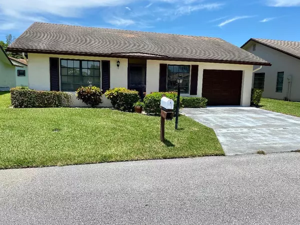 Greenacres, FL 33463,3309 Silver Buttonwood DR