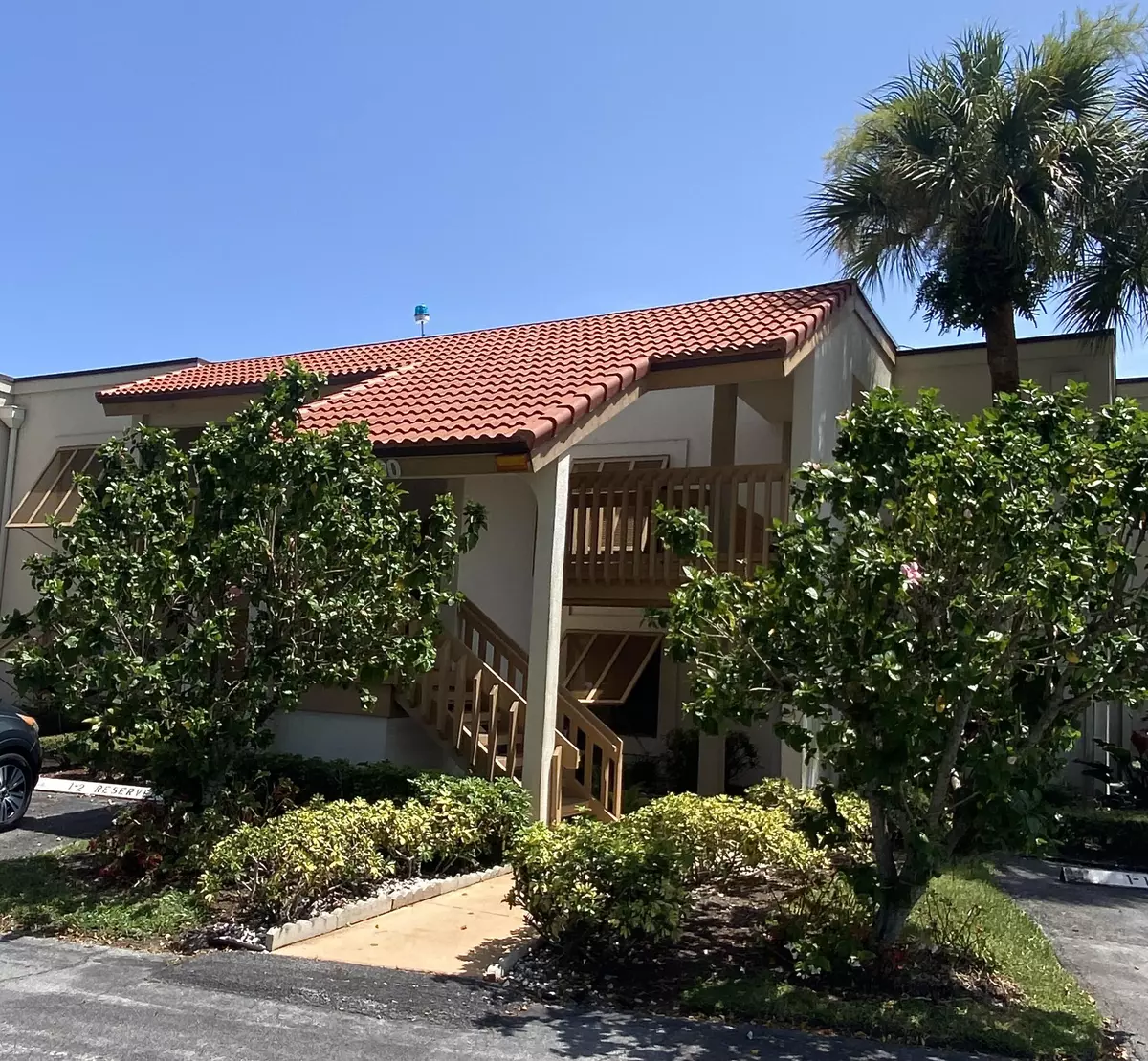 Boynton Beach, FL 33437,5400 Cedar Lake DR 203