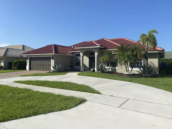 Royal Palm Beach, FL 33411,143 Kapok CRES