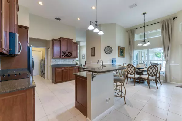 Jupiter, FL 33458,226 Shorewood WAY