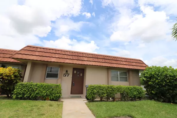 5725 E Fernley DR 57, West Palm Beach, FL 33415