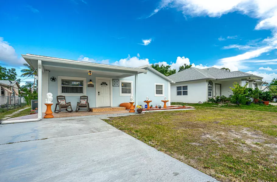 1020 Filer RD, Lake Worth, FL 33461