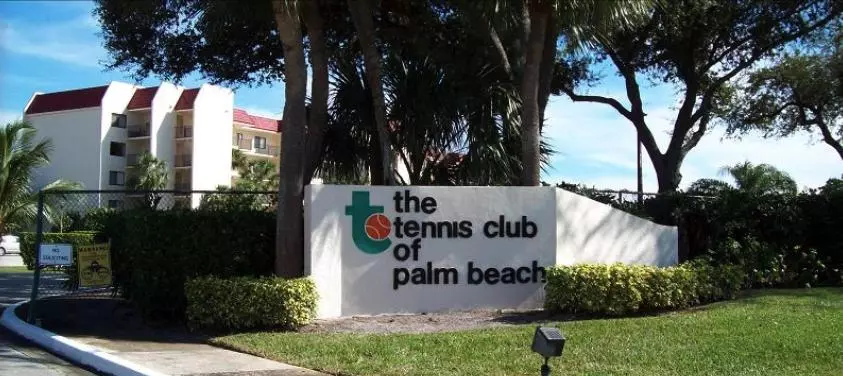 West Palm Beach, FL 33417,2820 Tennis Club DR 305