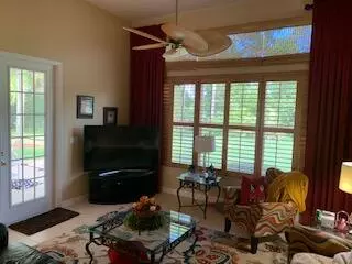 Port Saint Lucie, FL 34986,608 SW Romora Bay