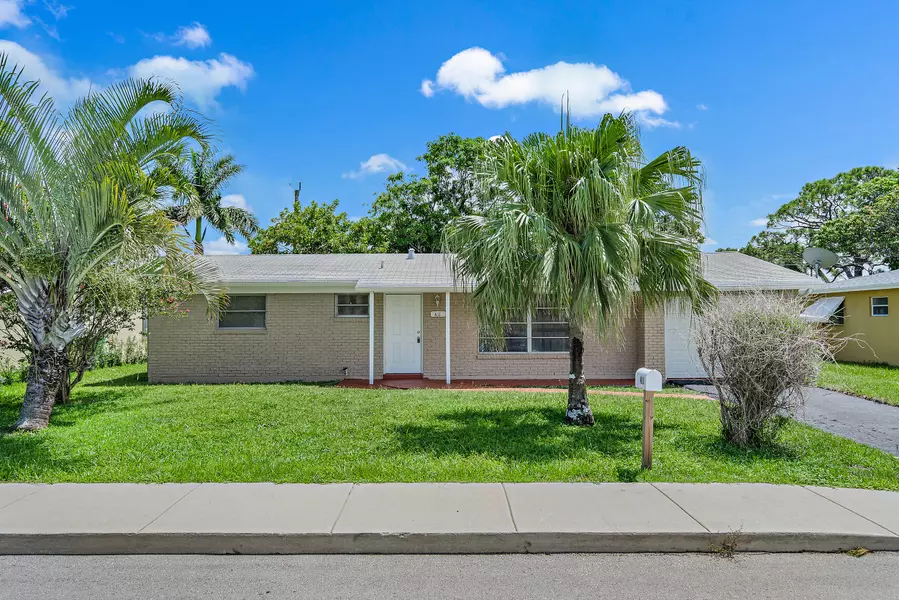 411 W 34th ST, Riviera Beach, FL 33404