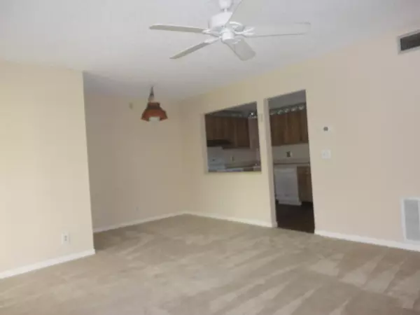 Greenacres, FL 33463,111 Lake Pine CIR D-2