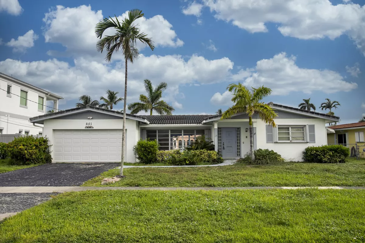 Boca Raton, FL 33487,841 Appleby ST