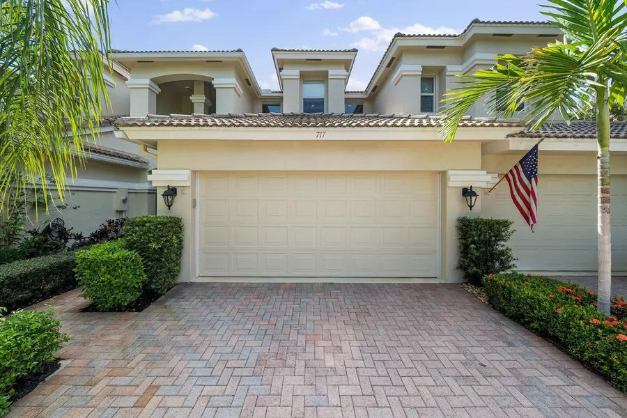 717 Cable Beach LN, North Palm Beach, FL 33410