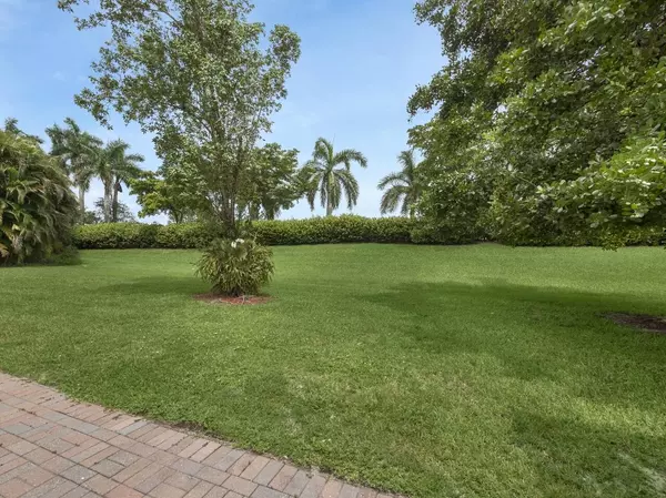 Wellington, FL 33449,4110 Bahia Isle CIR