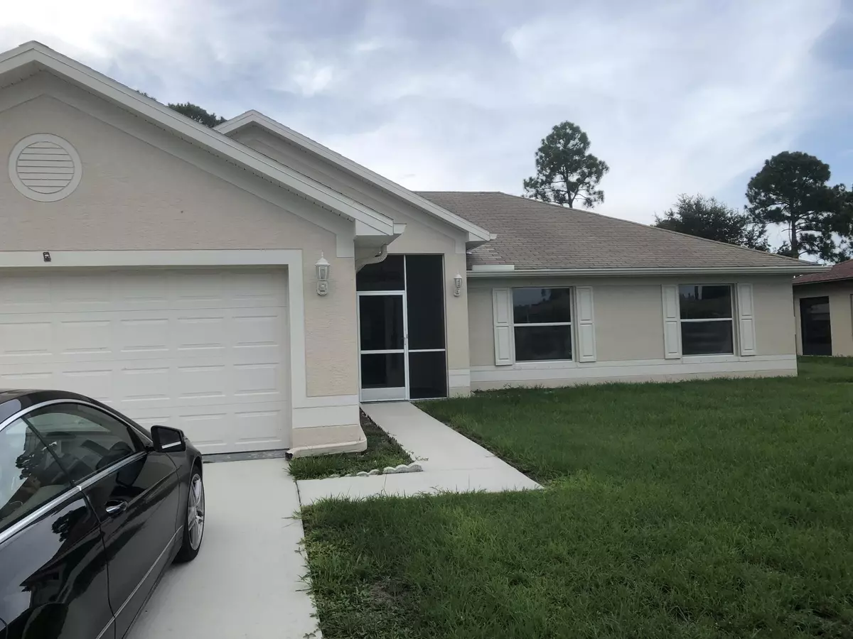 Port Saint Lucie, FL 34953,1733 SW Penrose AVE