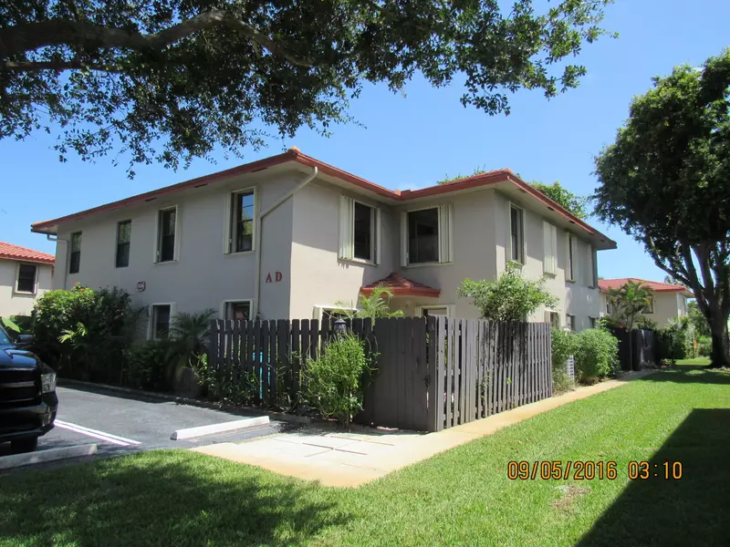 1436 SW 25th AVE A, Boynton Beach, FL 33426