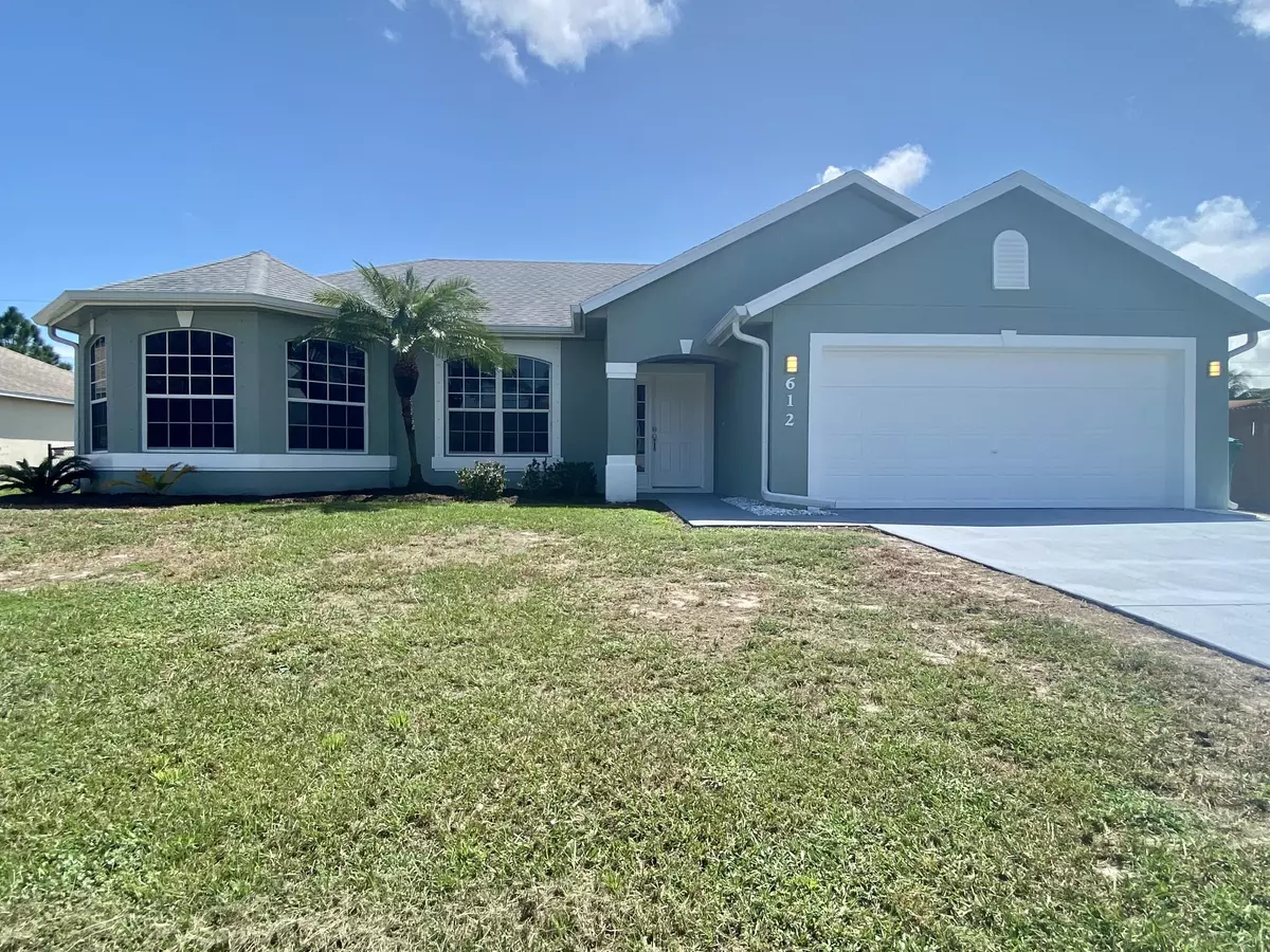 Port Saint Lucie, FL 34953,612 SW Mccoy AVE