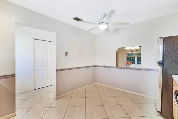 Lake Worth, FL 33467,446 Franconia CIR