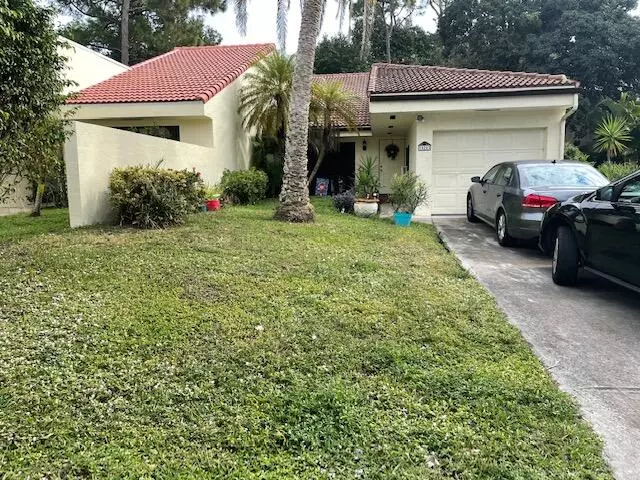 824 Via Toscana, Wellington, FL 33414