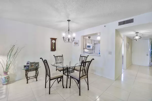 Delray Beach, FL 33484,14111 Royal Vista DR 203