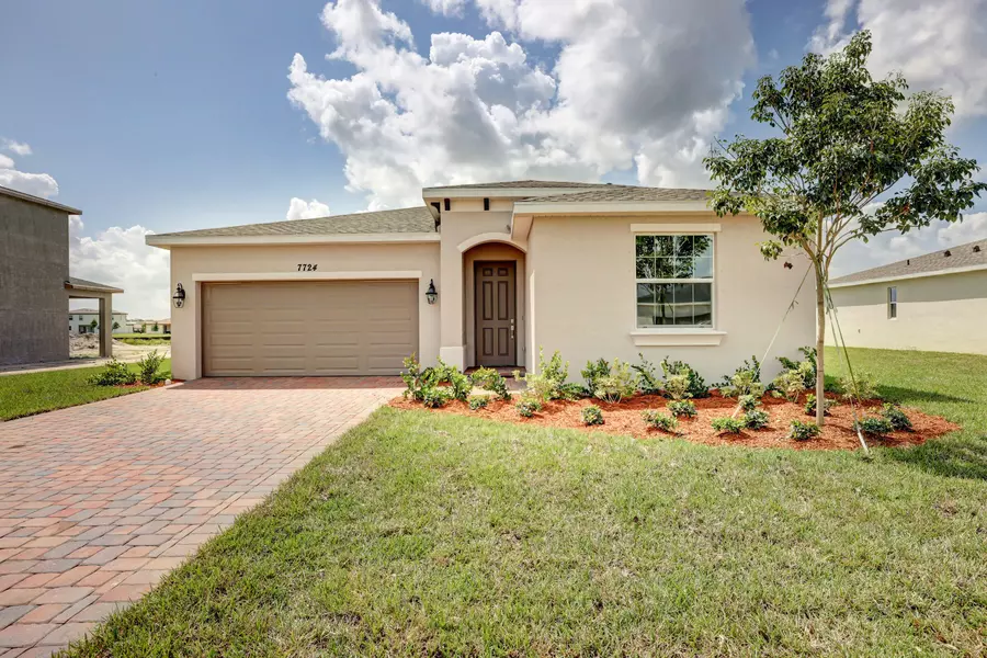 7724 NW Old Grove LN, Port Saint Lucie, FL 34986