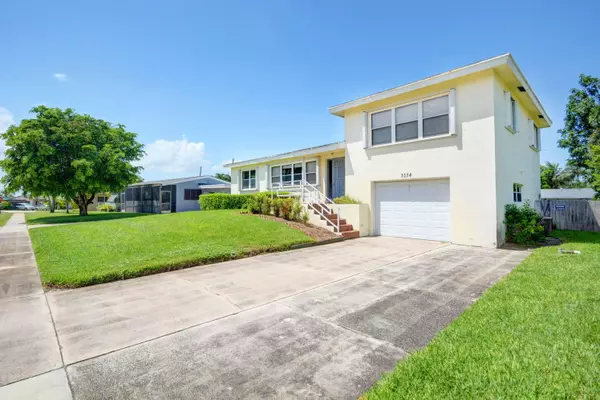 Lake Worth, FL 33461,1514 Shirley CT