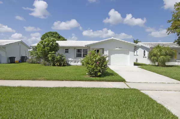 517 SW 18 ST, Boynton Beach, FL 33426