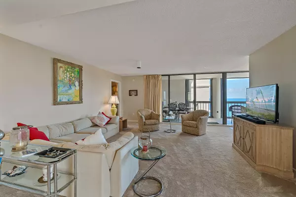 Singer Island, FL 33404,5380 N Ocean DR 19-A