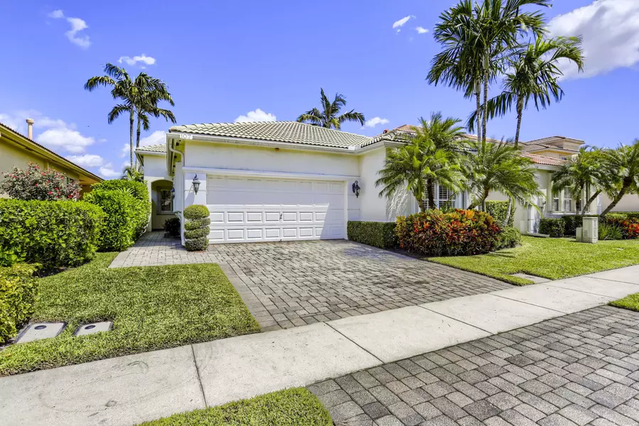 107 Via Condado WAY, Palm Beach Gardens, FL 33418