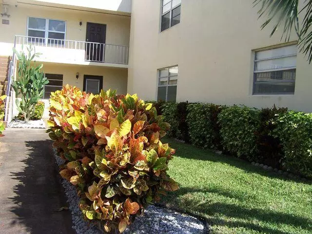 576 Capri L, Delray Beach, FL 33484