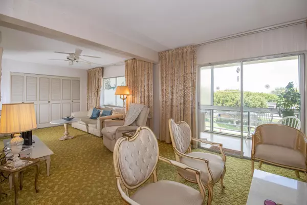 Lake Worth, FL 33461,2721 N Garden DR 301