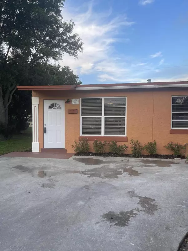 505 SW 15th TER, Delray Beach, FL 33444